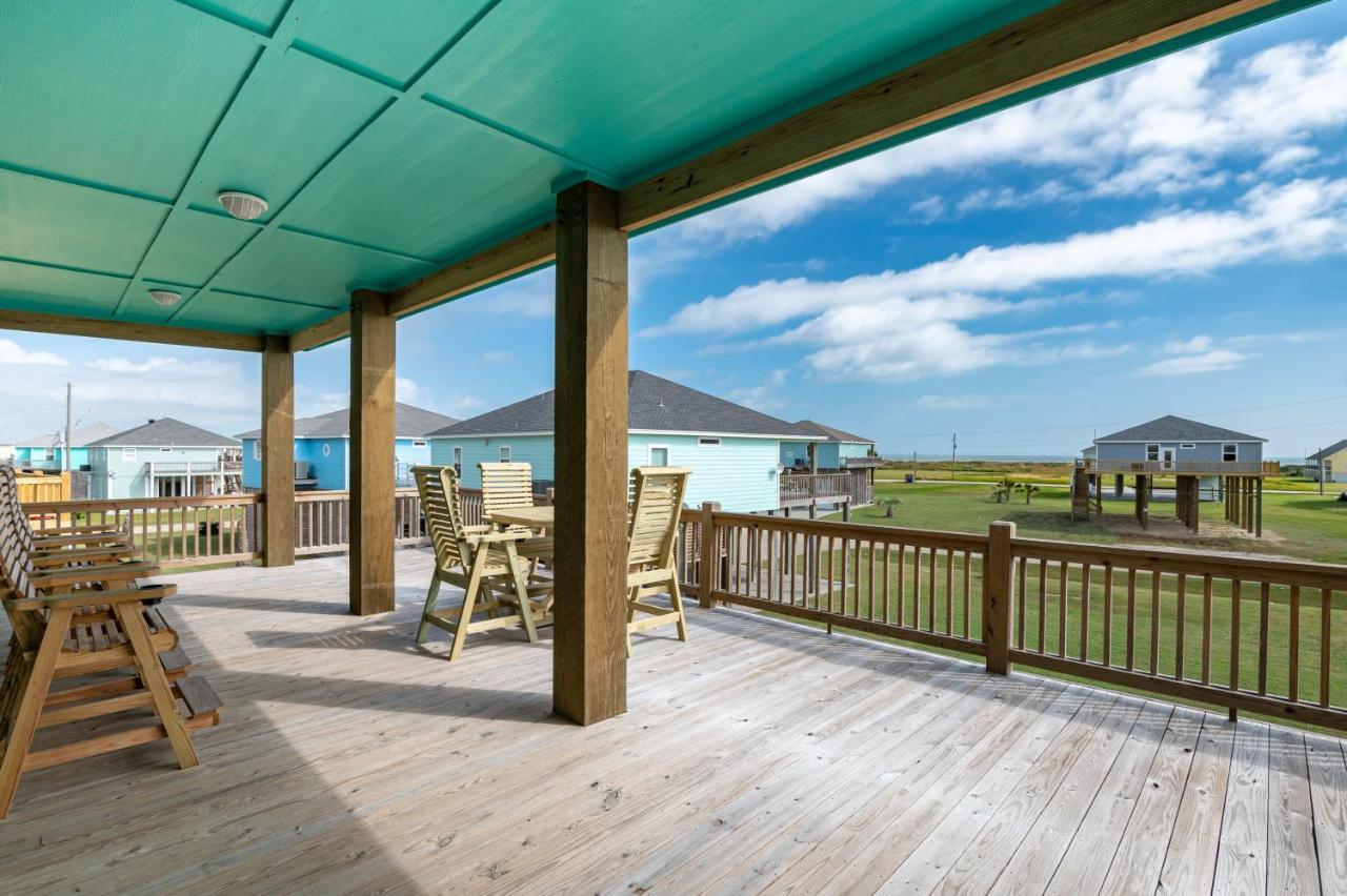 Stylish 4Br Crystal Beach Retreat Walk To Beach Bolivar Peninsula Экстерьер фото